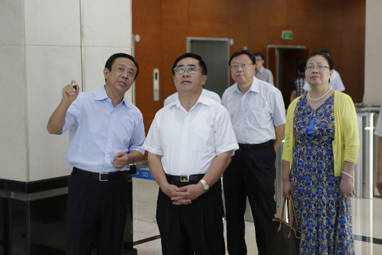 中节能老总_中旦集团老总照片